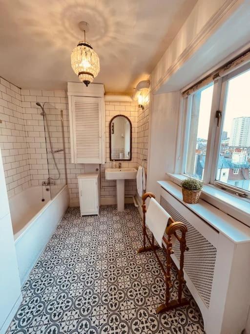 Penthouse Sea View Home Brighton Eksteriør bilde